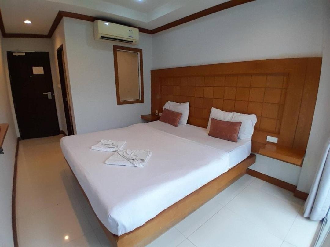 Cozy Residence Patong Екстериор снимка